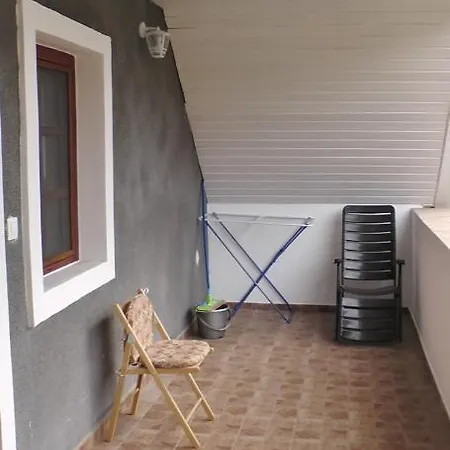 Natalia Vendeghaz Lejlighed