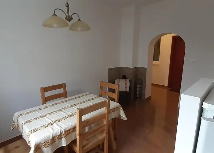 Apartment Natalia Vendeghaz *